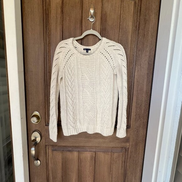 GAP Classic Cable-Knit Sweater - Picture 1 of 5